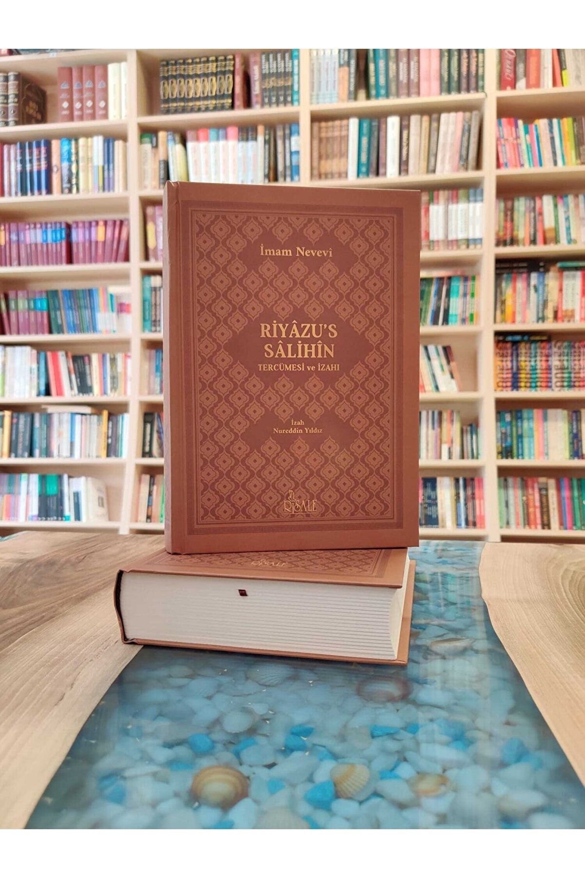 Riyazus Salihin Tercümesi ve İzahı, Nureddin Yıldız Tercümesi